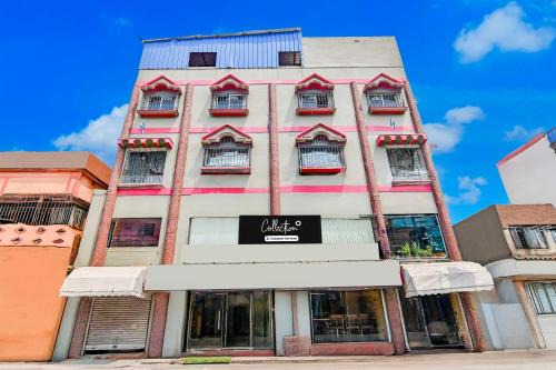 Shrirampur Hotel | Collection O Serampore Railway Station