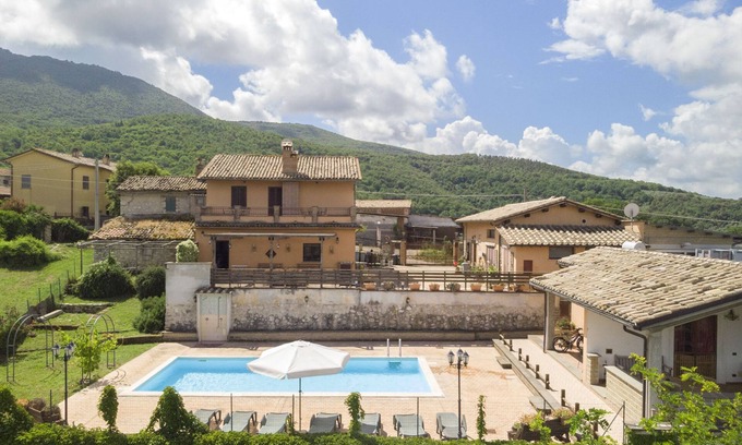 Casperia House | Colleflaviano by Interhome
