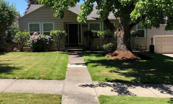 College Hill House | College Hill, International House