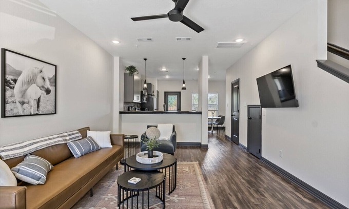 College Station Condo | College Station Aggieland 603