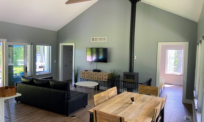 Lake Michigan Beach House | Coloma Get Away