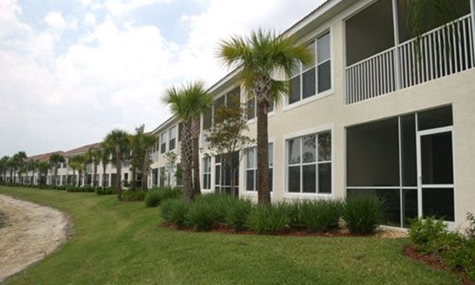 Fort Myers House | Colonial Country Club, GATED private Golf Community - Beautiful Water View