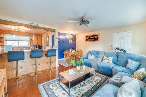 Colonial Heights House | Colonial Heights Home with Large Yard and BBQ Grill!