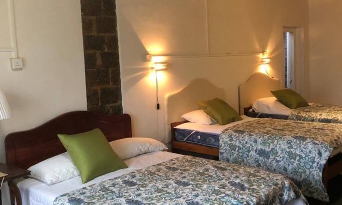 Nuwara Eliya Villa | Colonial Holiday Bungalow in Nuwara Eliya