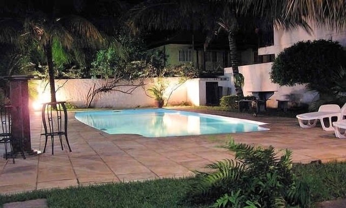 Iguaba Grande House | Colonial house, big swimming pool at sunset bay