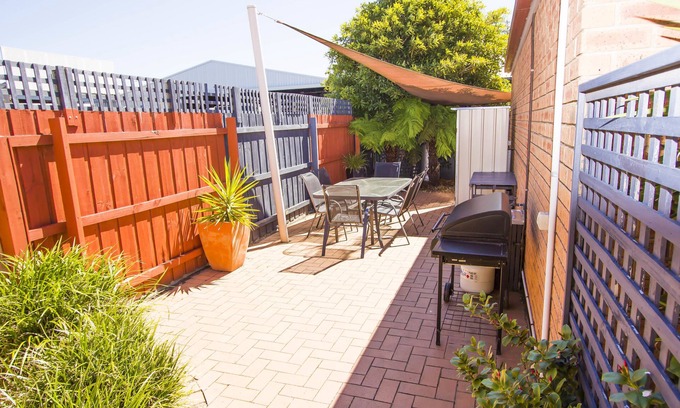 Bairnsdale Hotel | Colonial Motor Inn Bairnsdale
