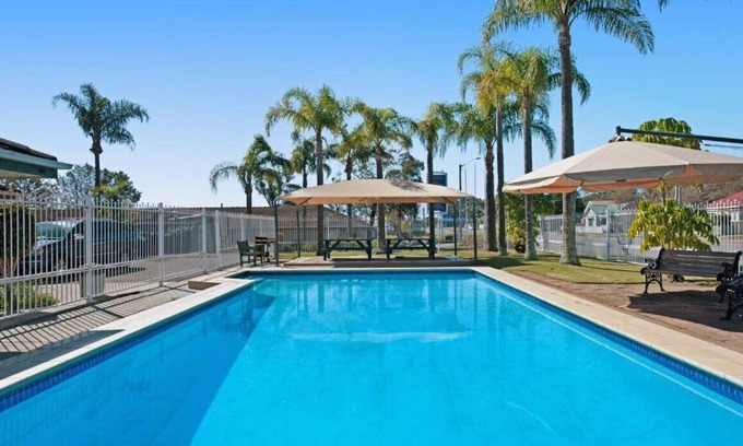 Raymond Terrace Hotel | Colonial Terrace Motor Inn