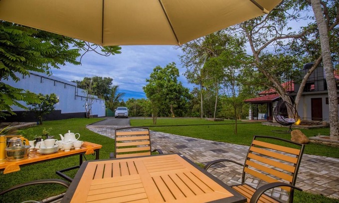 Thalaramba Villa | Colonial villa/Walking dist to beach (900m) (8P)