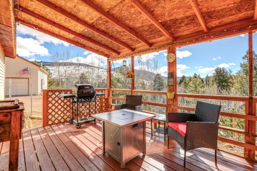 Cripple Creek House | Colorado Vacation Rental with Deck and Mtn Views