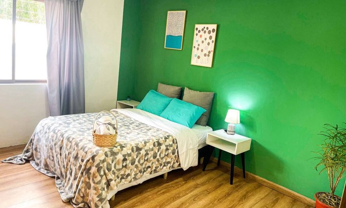 Cuenca Apartment | [Colorful Apartment] 4min City center + Free parking