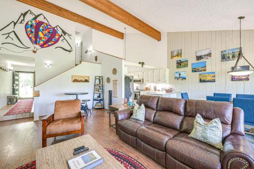 Pagosa Springs Apartment | Colorful Condo in Pagosa Springs with Patio!
