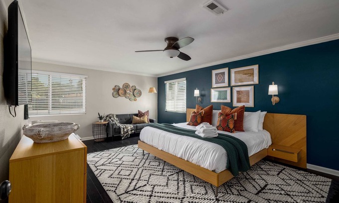 San Carlos House | Colorful Family Oasis - Hot Tub - Pool Table