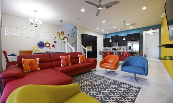 Sandy Ridge House | Colorful & Kid Friendly 5Bd Pool TH Festival-422CD