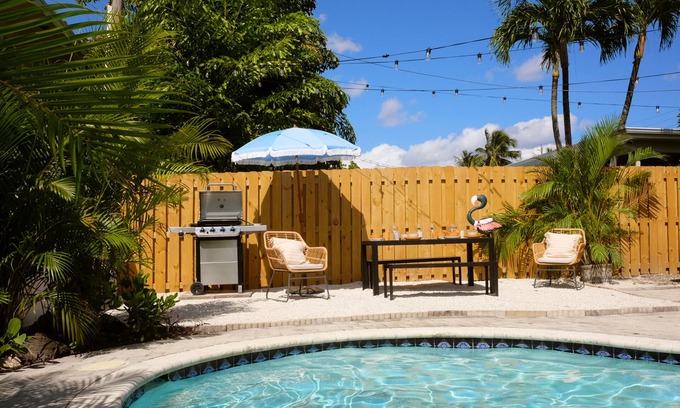Pompano Beach House | colorfully designed 4 bedroom home with pool