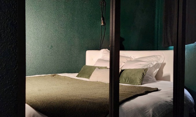 Rouffiac-Tolosan Apartment | Colorroom31/Love Room/Nuit Insolite/Spa/Tantra/Love