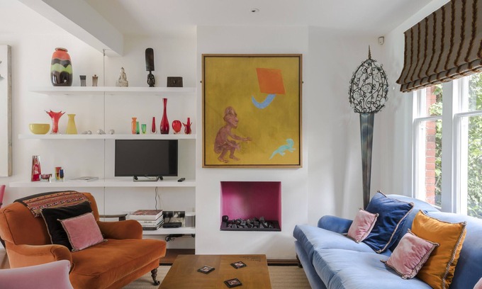 Dalgarno House | Colourful Connoisseur Notting Hill Walk to Portobello WFH Wifi
