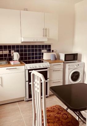 Tullamore Apartment | Colton House - Apt 4