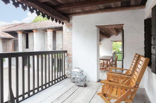 Santa Giustina Apartment | Colvago La Corte Spectacular Ancient Country House