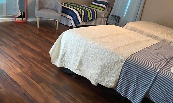 La Marque Apartment | Combo Unit 2 & 4 in La Marques TX!