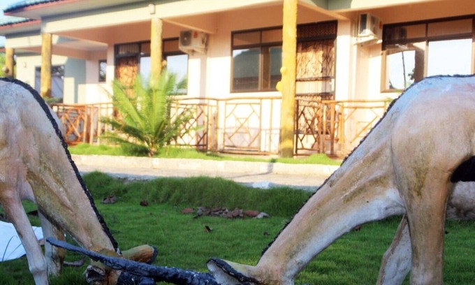 Kigamboni House | Come and stay at this kigamboni cultural hotel suite