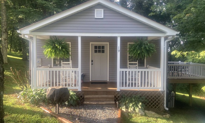 Fancy Gap House | Come Breathe the Fresh Mtn. Air