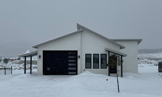 Angel Fire House | Come enjoy our"beautiful new modern guest house" with a view to the ski mountain