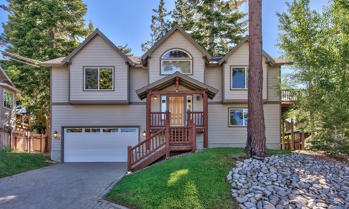 Montgomery Estates House | Come play in the mountains, Fenced yard, hot tub, family room
