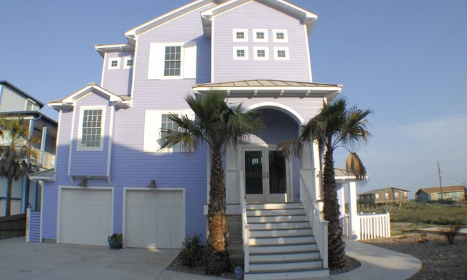 Sand Point House | Come Sea the View Main House as seen on HGTV with 270 degree views & boardwalk
