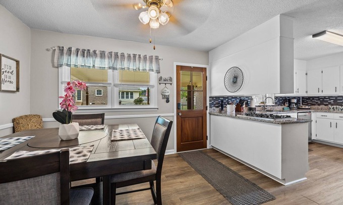 Rock Hill House | Come stay and enjoy the cozy & comfortable Frances House!