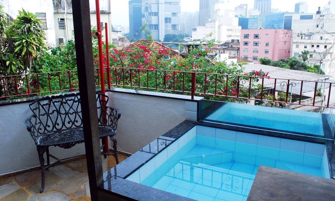 Lapa House | Come, this is delicious! Also for Companies. Wi-Fi 600 speed.