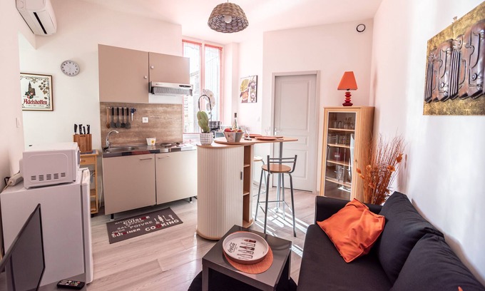 Saint-Paul-Trois-Chateaux Apartment | Comfortable apartment in an ideal location
