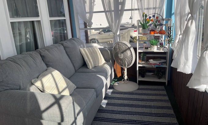 Hopelawn Condo | Comford area bedroom with full bathroom living room dining room near station