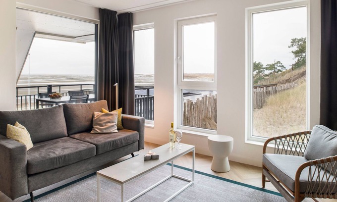 West-Terschelling Apartment | Comfort 4-person apartment in the holiday park Landal Kaap West