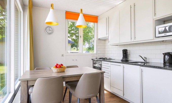 Kell am See House | Comfort 4-person bungalow in the holiday park Landal Hochwald