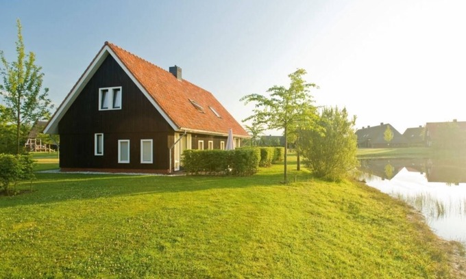 Nooitgedacht House | Comfort 8-person farmhouse in the holiday park Hof van Saksen