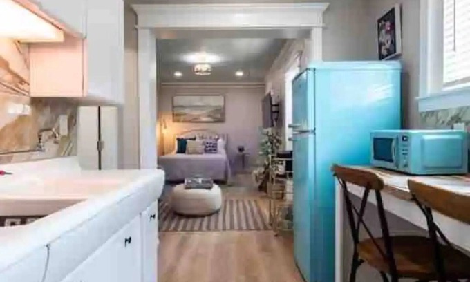 Jeffersonville - Clarksville Apartment | Comfort and Modern Studio Apartmentnn