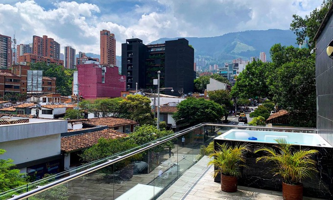 Astorga Apartment | Comfort and Privacy in the Entire Center of the Pink Zone of the El Poblado