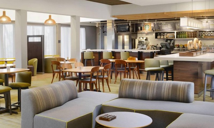 North Dallas Apartment | Comfort and Relaxation! Pet-friendly & Modern Accommodation with Parking!