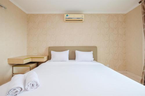 Kampung Bali Apartment | Comfort and Strategic 1BR at The Boulevard Apartment By Travelio