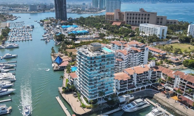 Marina Vallarta Apartment | Comfort and Style by the Sea in Marina Vallarta