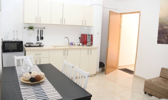 Haifa House | Comfort and Tranquility in the City Center Indulgent guest suites