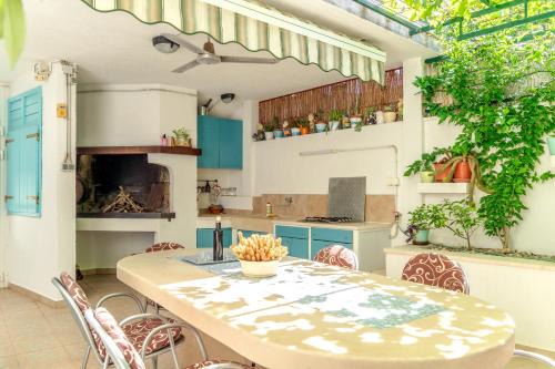 Vrpolje Apartment | Comfort Apartment Dorin