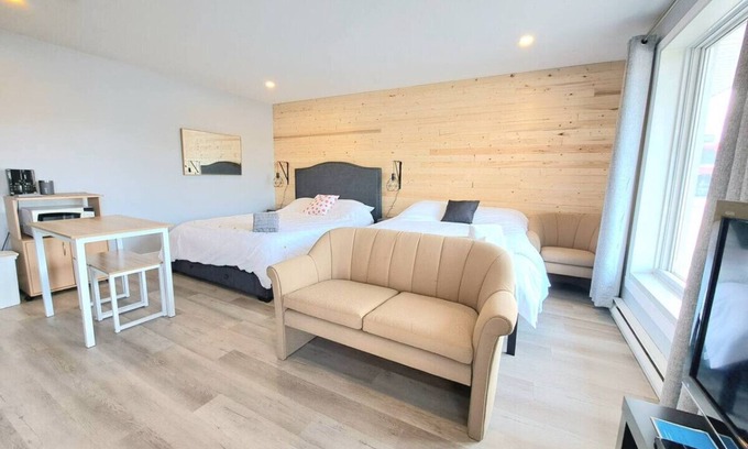 Ste Anne de Beaupre Apartment | Comfort 5 apartment
