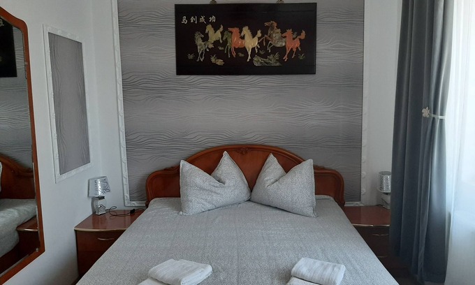 Oradea Villa | Comfort Double Room near Shopping Center