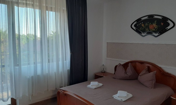 Oradea Villa | Comfort Double Room with Balcony