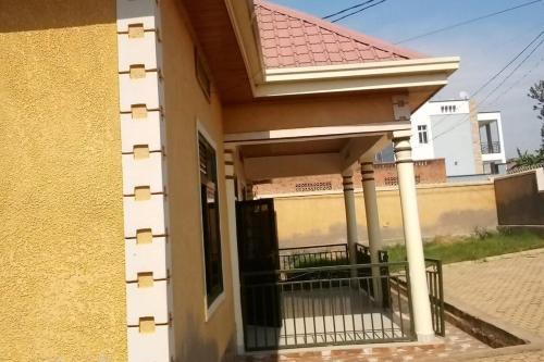 Kinazi House | Comfort Guest House - Nyamata