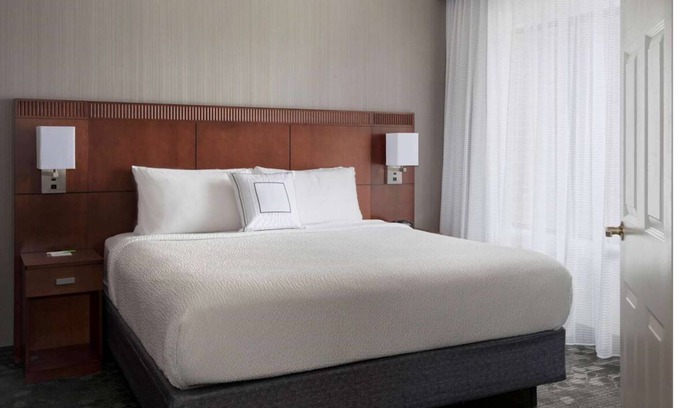 Milford Hotel | Comfort In Style! 1BR With Indoor Pool, Pet-Friendly, Close To Edwards Field!