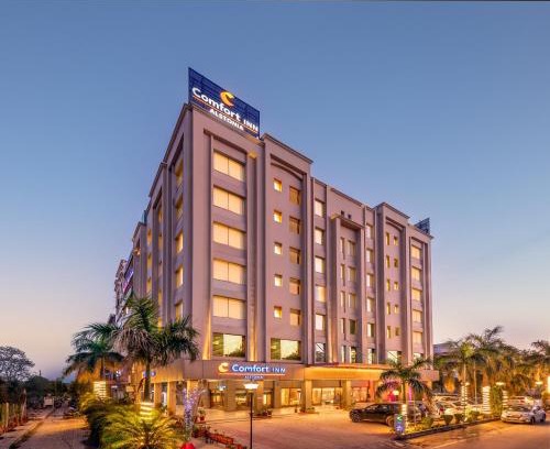 Ranjit Avenue Hotel | Comfort Inn Alstonia