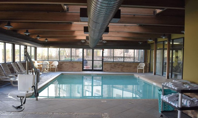 Scottsboro Hotel | Comfort Inn and Suites Near Lake Guntersville