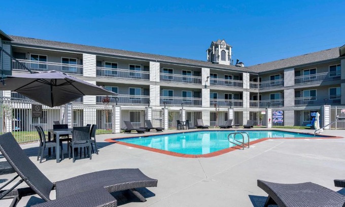 Antioch Hotel | Comfort Inn Antioch - Century Plaza